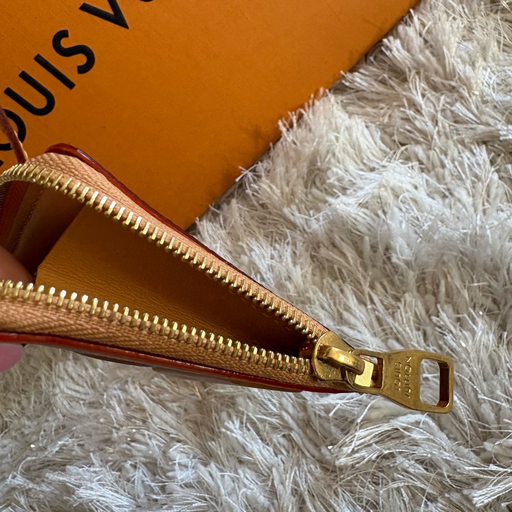 Louis Vuitton cassette card holder - Picture 8 of 10